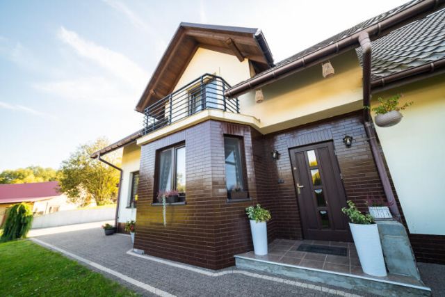 dom wolnostojący, 6 pokoi Jasienica Rosielna. Zdjęcie 2