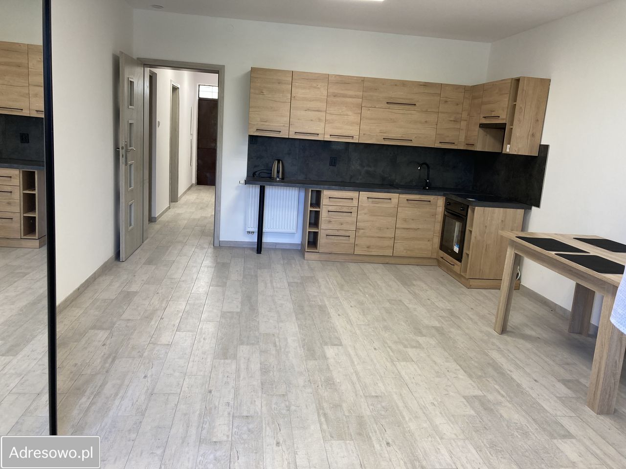 dom szeregowy, 8 pokoi Płock Skarpa. Zdjęcie 10