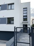 Mieszkanie 3-pokojowe Wejherowo Centrum, ul. Stefana Żeromskiego. Zdjęcie 1