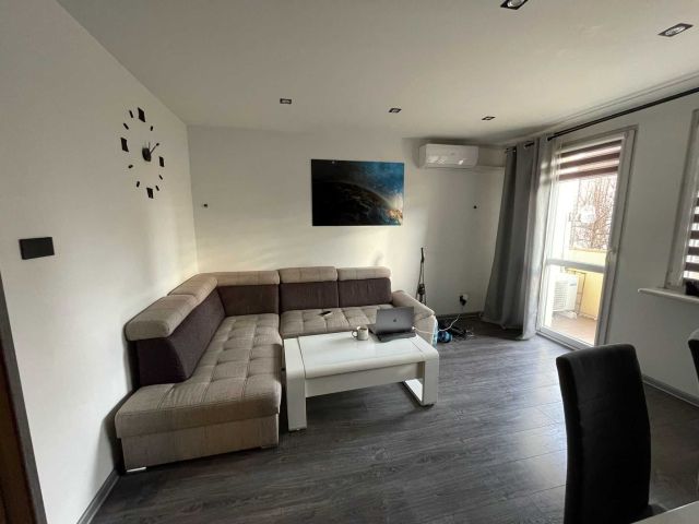 Mieszkanie 3-pokojowe Cieszyn Bobrek. Zdjęcie 1