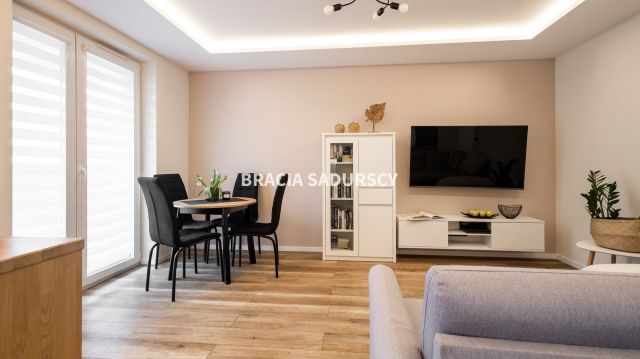 Mieszkanie 3-pokojowe Kraków, ul. Stelmachów. Zdjęcie 1