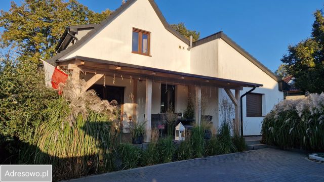 dom wolnostojący, 4 pokoje Szamotuły, ul. Wiosny Ludów. Zdjęcie 1