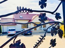 dom wolnostojący Oblasy. Zdjęcie 2