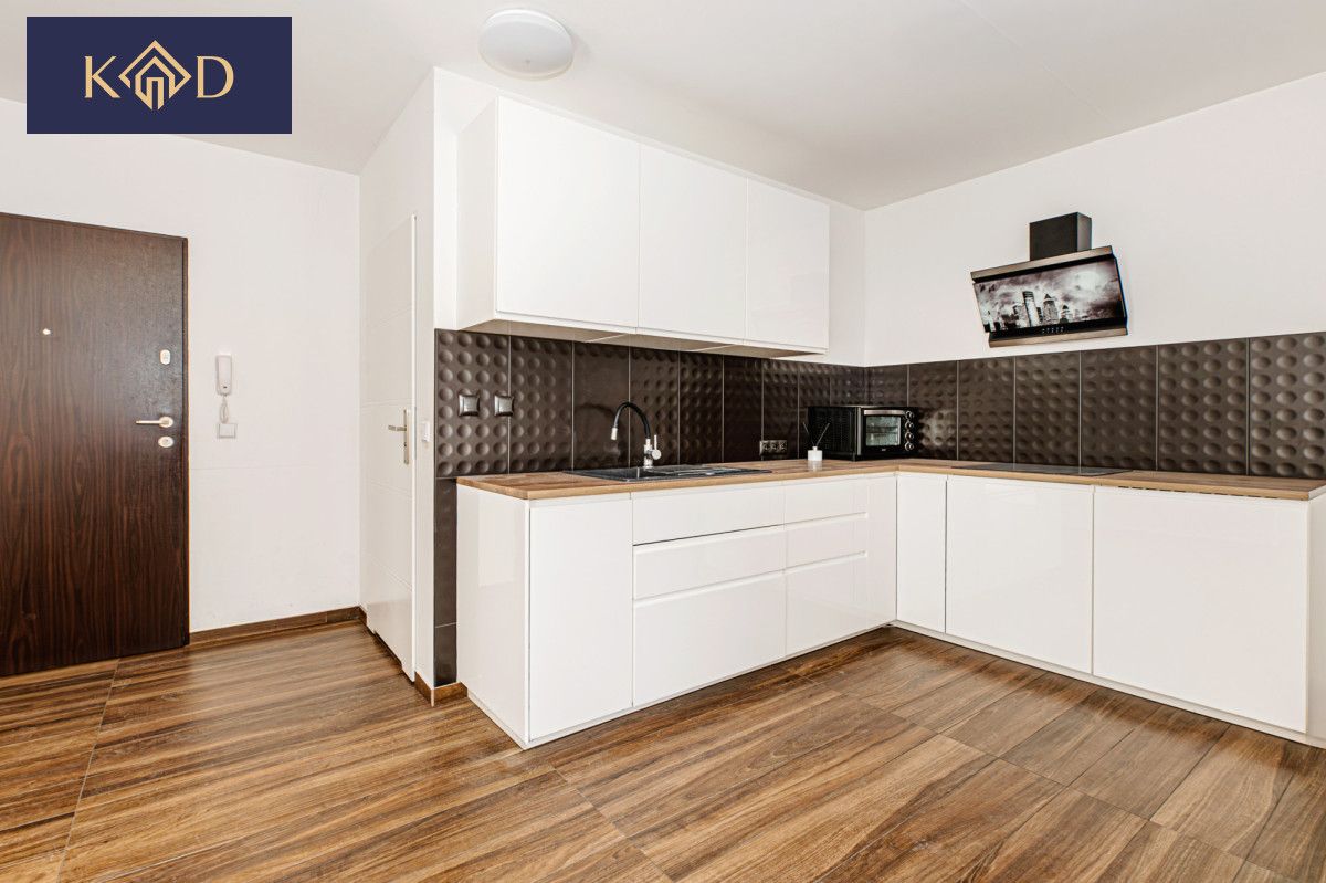 Mieszkanie 3-pokojowe Poznań Dębiec, ul. Czeremchowa. Zdjęcie 2