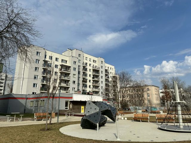 Mieszkanie 4-pokojowe Warszawa Wola, ul. Leszno. Zdjęcie 1