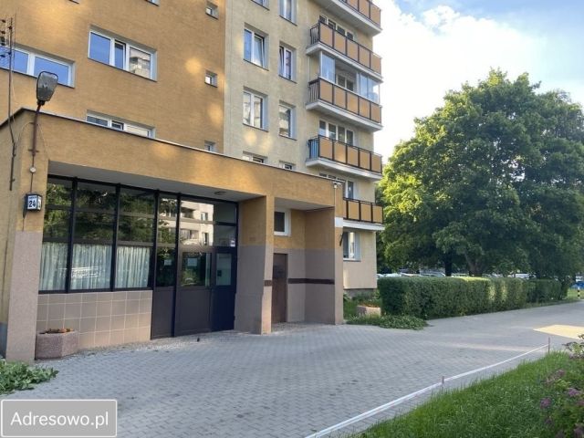 Mieszkanie 3-pokojowe Warszawa Bródno, ul. Michała Kleofasa Ogińskiego. Zdjęcie 1