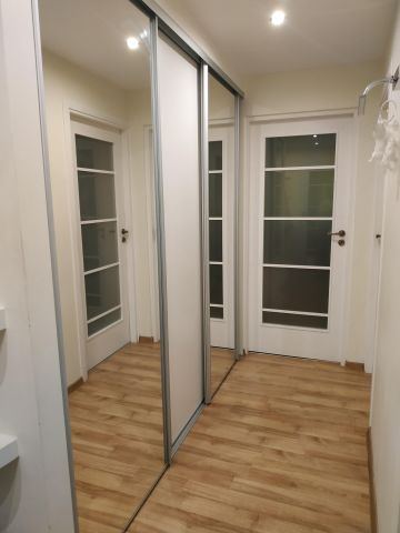 Mieszkanie 3-pokojowe Warszawa Saska Kępa, ul. Międzynarodowa. Zdjęcie 2