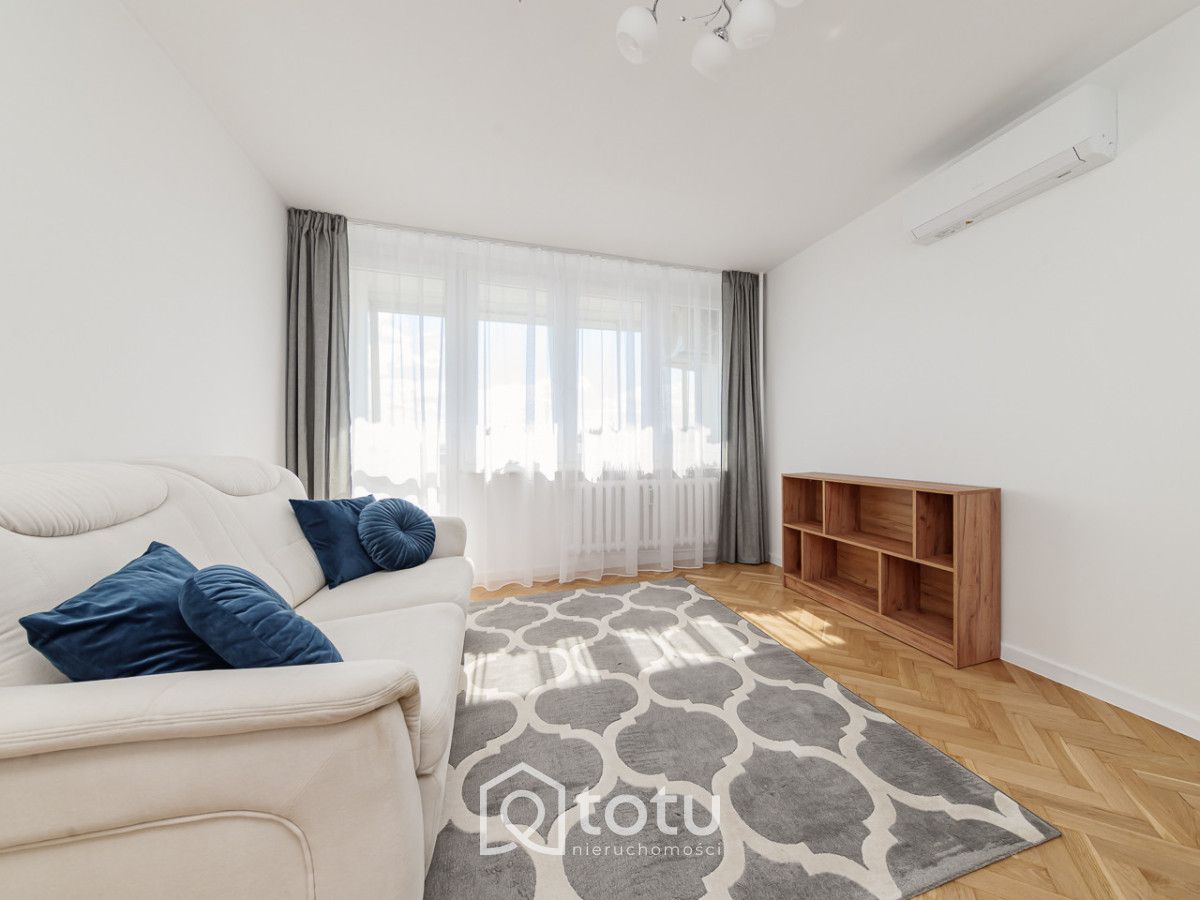 Mieszkanie 3-pokojowe Warszawa Bielany, ul. Zbigniewa Romaszewskiego. Zdjęcie 2