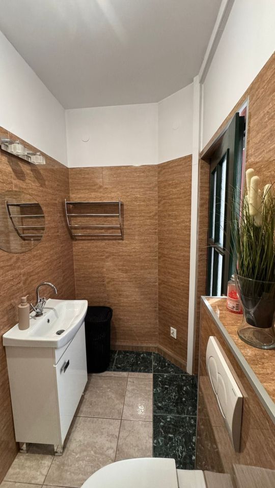 Lokal Kraków Zwierzyniec, ul. Królowej Jadwigi. Zdjęcie 6