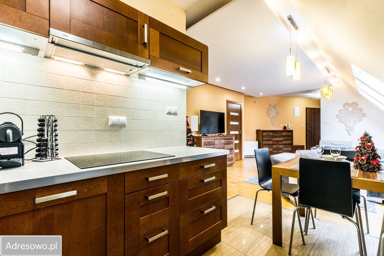 Mieszkanie 5-pokojowe Zakopane, ul. Jaszczurówka. Zdjęcie 9