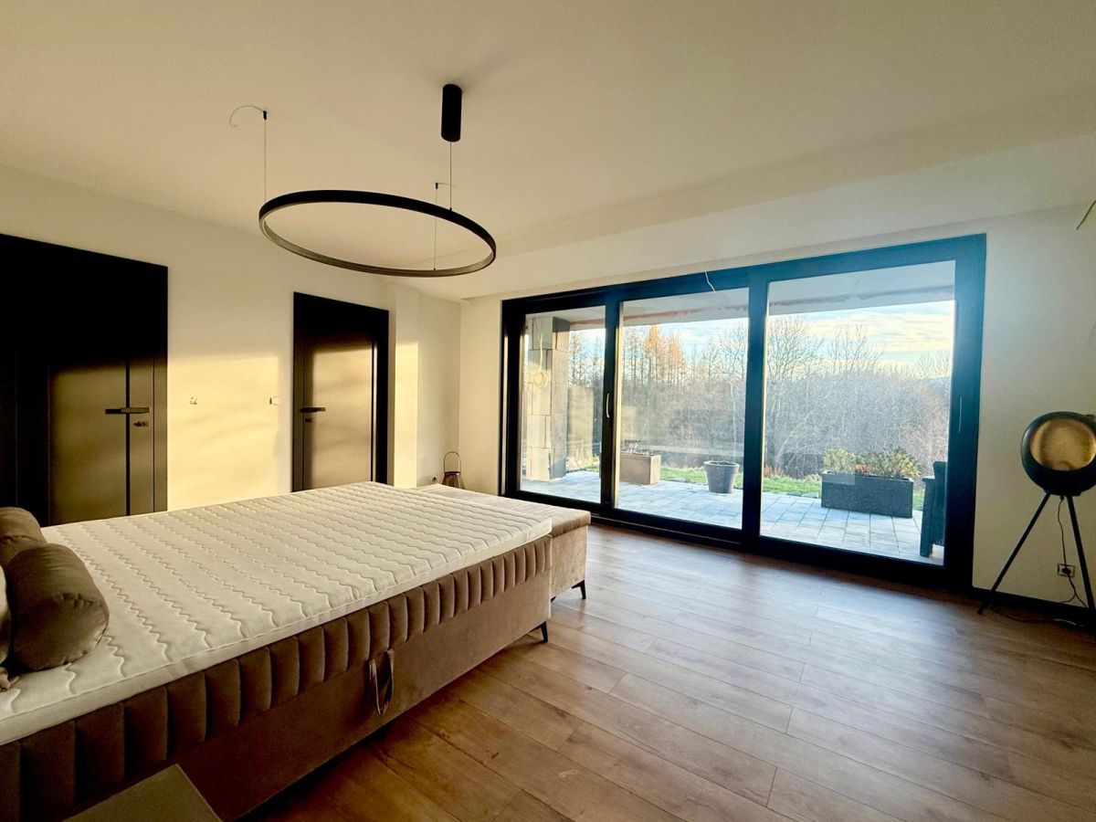 dom wolnostojący, 8 pokoi Grudna Dolna. Zdjęcie 14