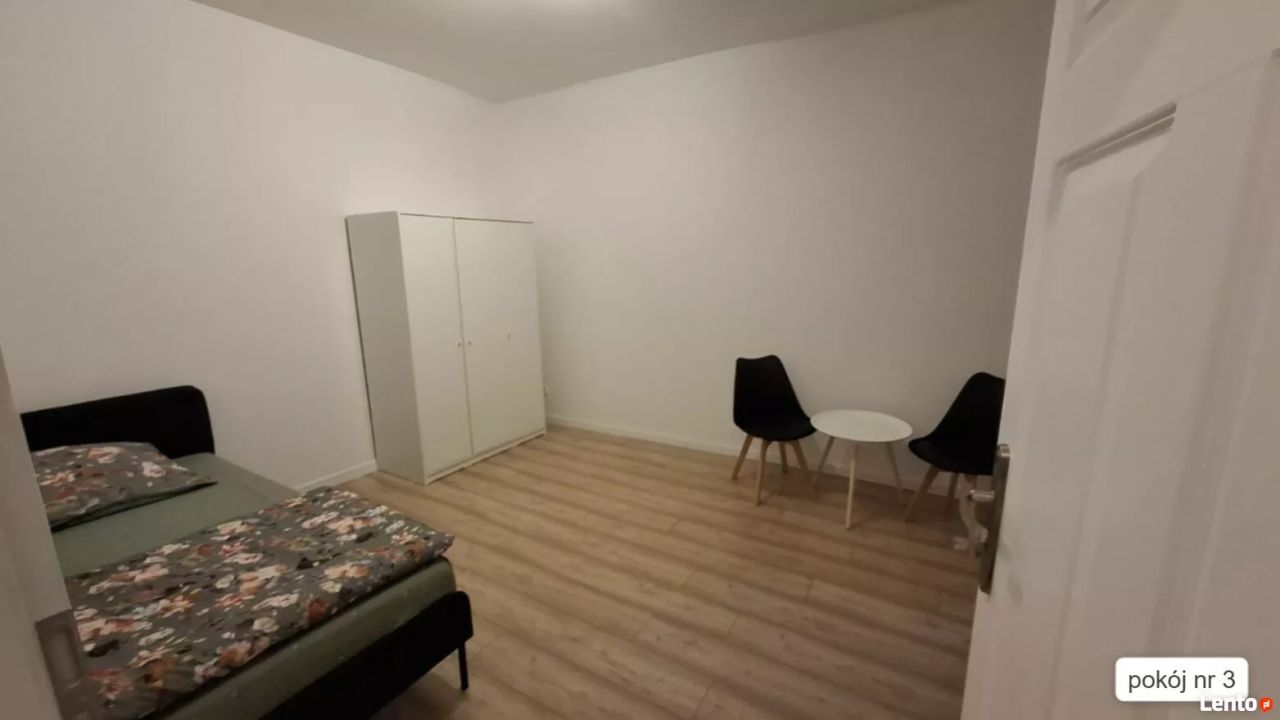 Mieszkanie 3-pokojowe Poznań Stare Miasto, Świety Marcinj. Zdjęcie 2