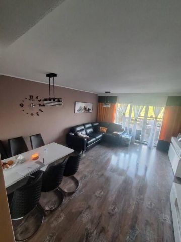 dom szeregowy, 4 pokoje Banino, ul. Potokowa. Zdjęcie 1