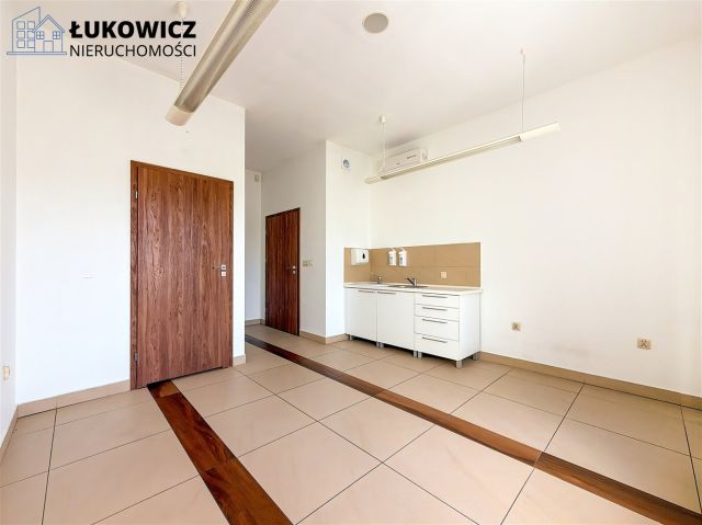 Lokal Bielsko-Biała Leszczyny, ul. Żywiecka. Zdjęcie 2