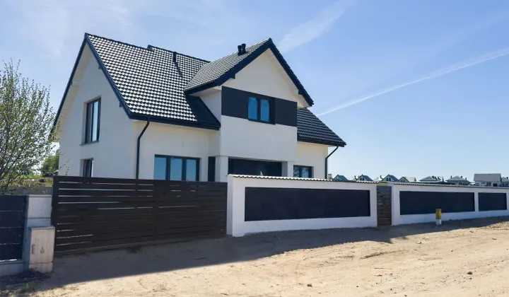 dom wolnostojący, 5 pokoi Konarzyce, ul. Młynarska