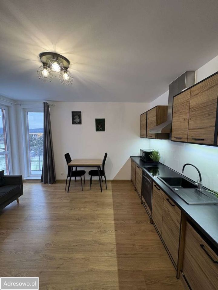 Mieszkanie 2-pokojowe Wejherowo, ul. gen. Władysława Sikorskiego. Zdjęcie 2