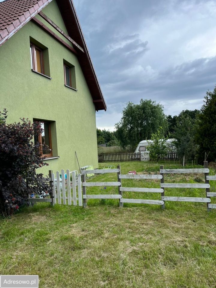 dom wolnostojący, 7 pokoi Rewal, ul. Polna. Zdjęcie 3