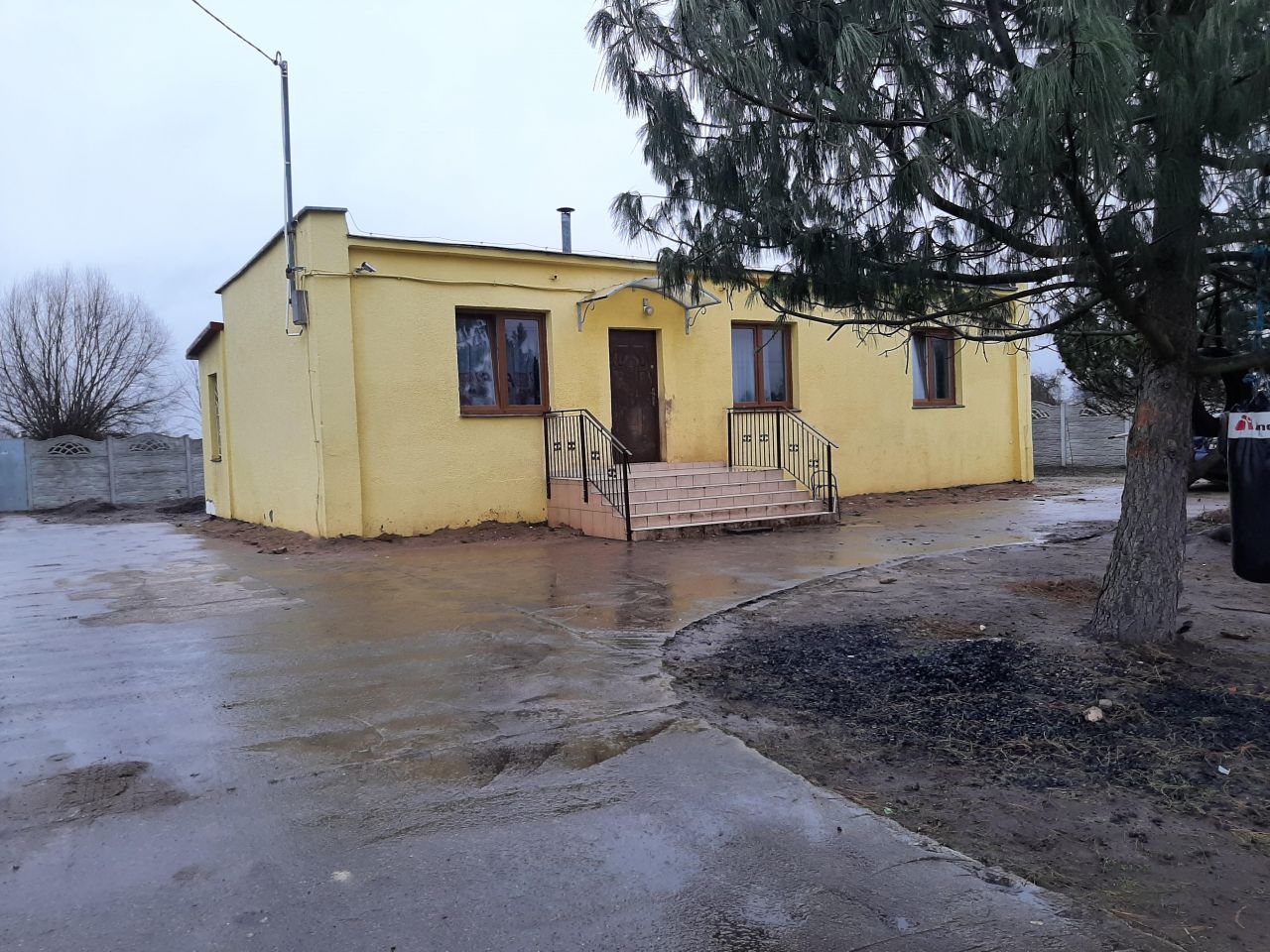 dom wolnostojący, 2 pokoje Zaszczytowo. Zdjęcie 1