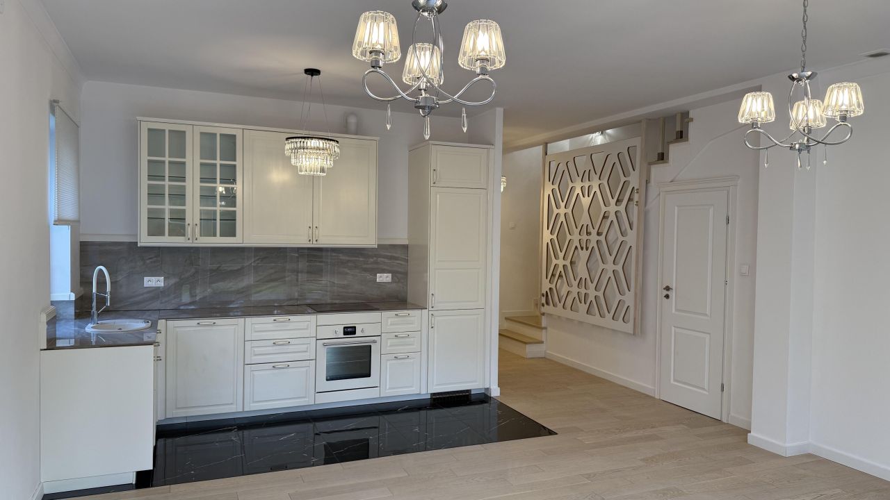 dom szeregowy, 5 pokoi Warszawa Ursynów, ul. Jagielska