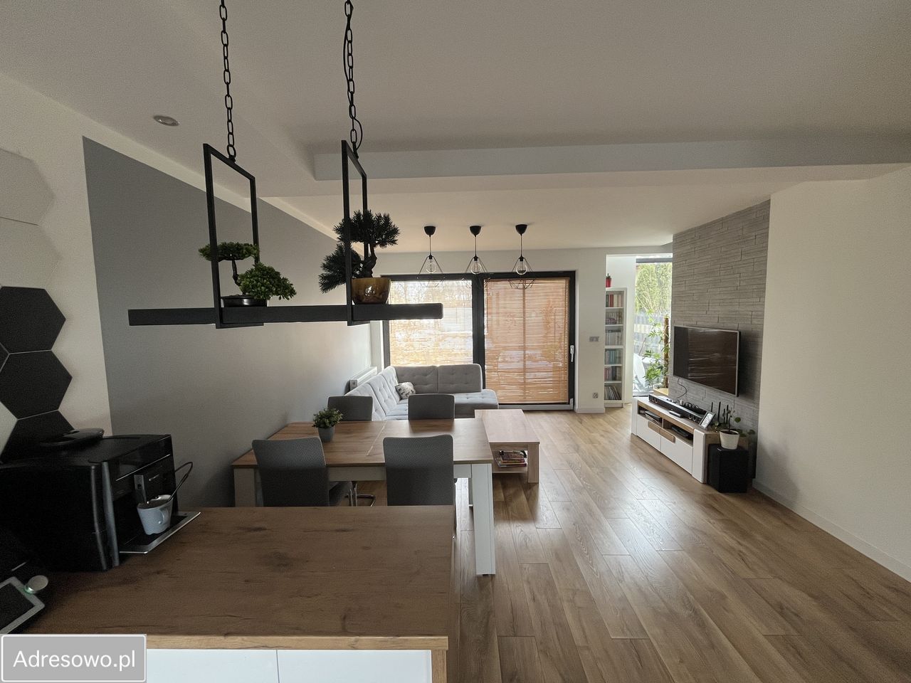 dom szeregowy, 4 pokoje Rączna. Zdjęcie 6