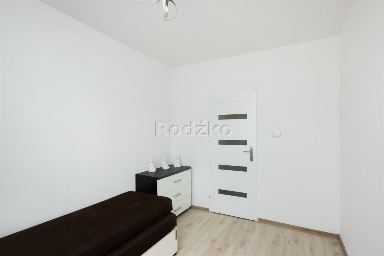 Mieszkanie 3-pokojowe Bydgoszcz Wyżyny, ul. Tadeusza Boya-Żeleńskiego. Zdjęcie 6