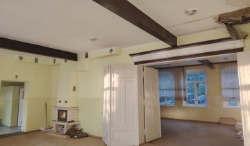 Nieruchomość komercyjna Wiewiórki