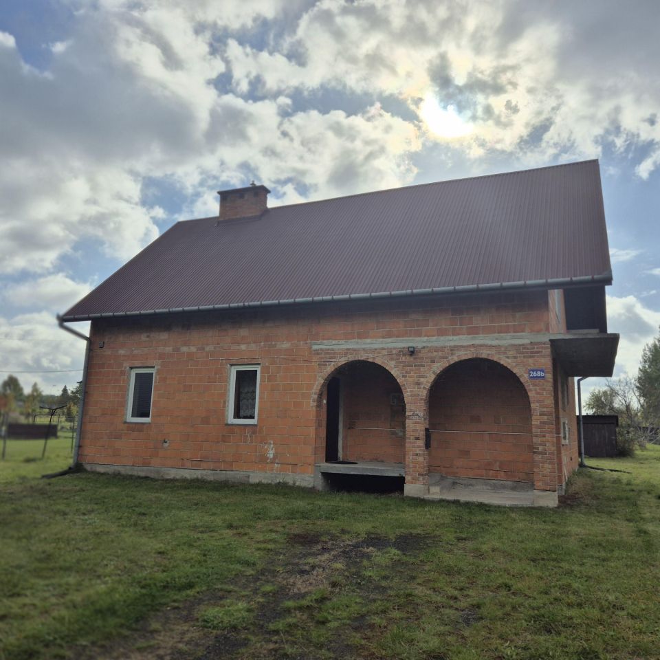 dom wolnostojący, 5 pokoi Strażów. Zdjęcie 1