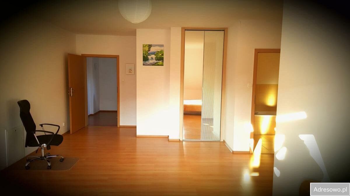 Mieszkanie 4-pokojowe Kołobrzeg, ul. Wileńska. Zdjęcie 5