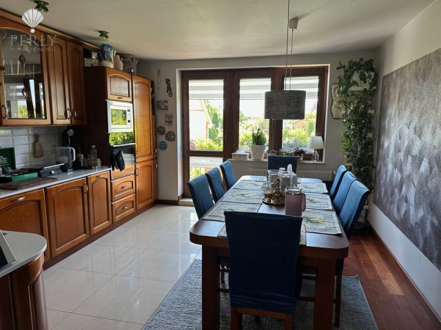 Mieszkanie 4-pokojowe Piotrowice. Zdjęcie 3