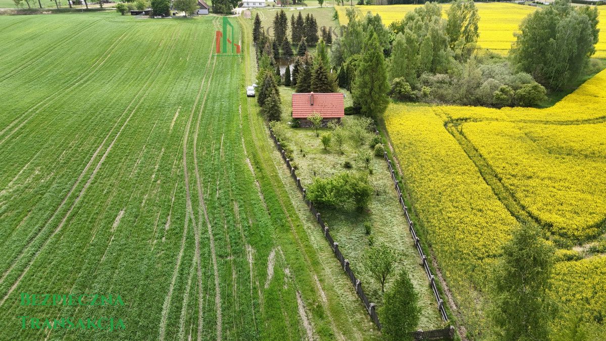 dom wolnostojący, 3 pokoje Czerniki. Zdjęcie 1