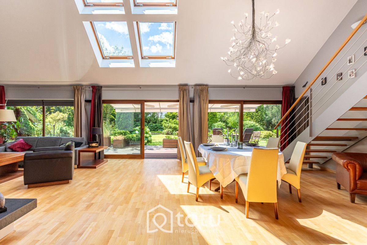 dom wolnostojący, 6 pokoi Mysiadło. Zdjęcie 1