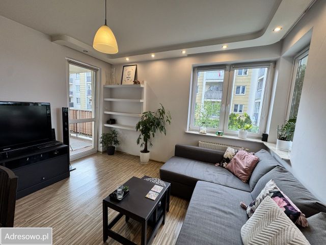 Mieszkanie 3-pokojowe Radzymin Centrum, ul. Władysława Reymonta. Zdjęcie 1