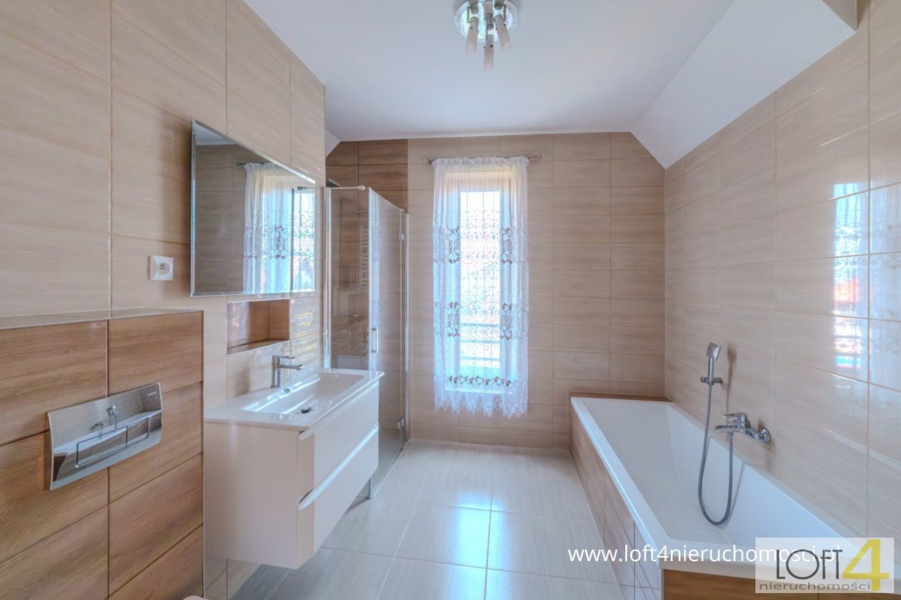 dom szeregowy, 6 pokoi Nowy Sącz, ul. Stadnickich. Zdjęcie 15