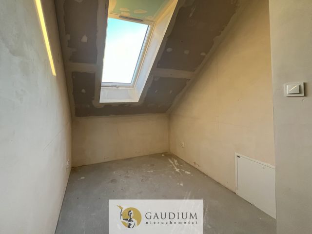 bliźniak, 4 pokoje Nicponia. Zdjęcie 8