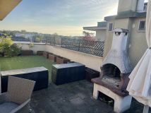 Mieszkanie 4-pokojowe Marki. Zdjęcie 3