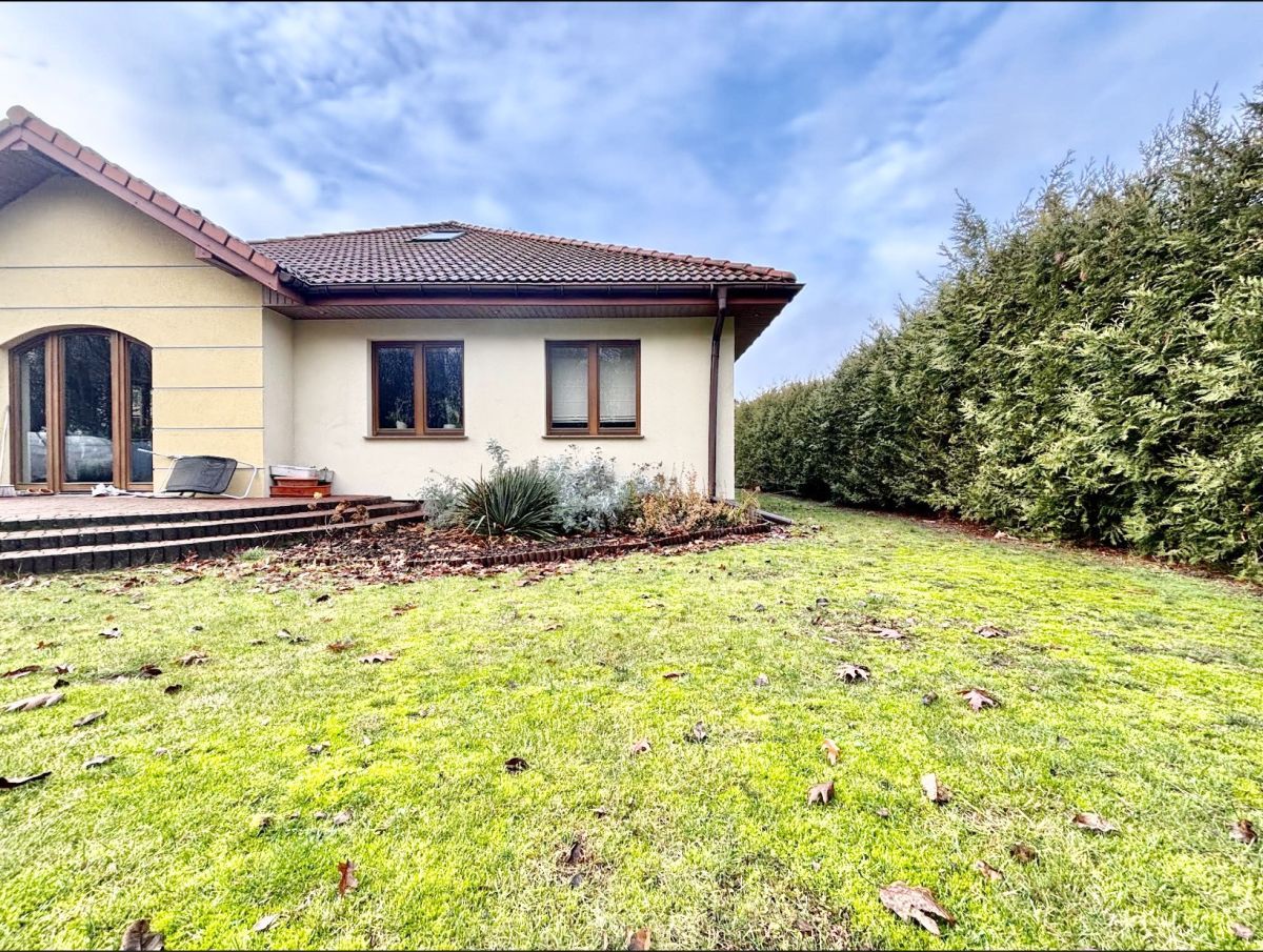 dom wolnostojący, 5 pokoi Jadwisin, ul. Królewska. Zdjęcie 16