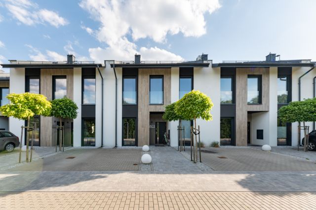 Mieszkanie 4-pokojowe Łódź Polesie, ul. Żołnierska. Zdjęcie 1