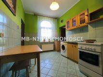 kamienica, 4 pokoje Lichtajny. Zdjęcie 4