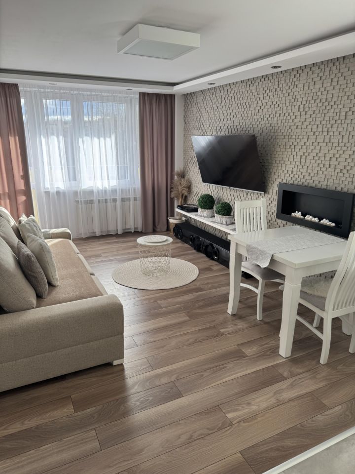 Mieszkanie 3-pokojowe Bochnia, ul. Legionów Polskich. Zdjęcie 3