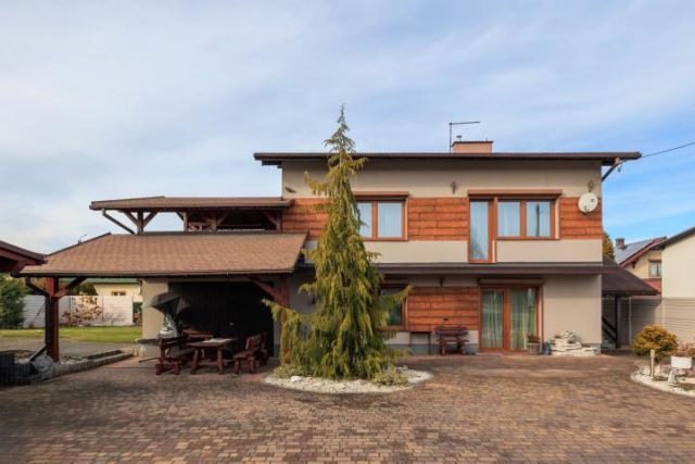 dom wolnostojący, 5 pokoi Czechowice-Dziedzice, ul. Pasieki. Zdjęcie 1