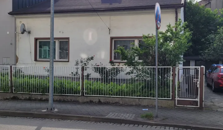 dom wolnostojący, 4 pokoje Chrzanów