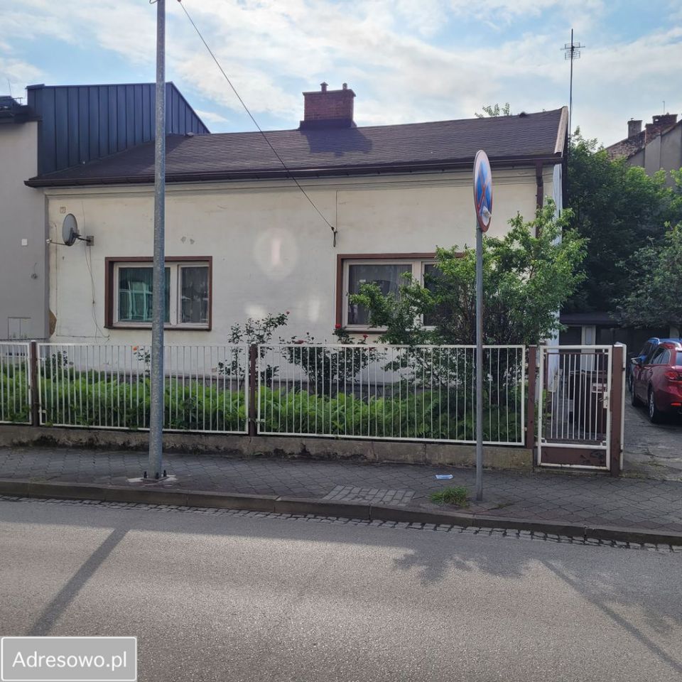 dom wolnostojący, 4 pokoje Chrzanów. Zdjęcie 1