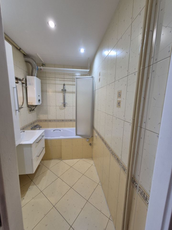 Mieszkanie 3-pokojowe Staszów, ul. Jana Pawła II. Zdjęcie 2