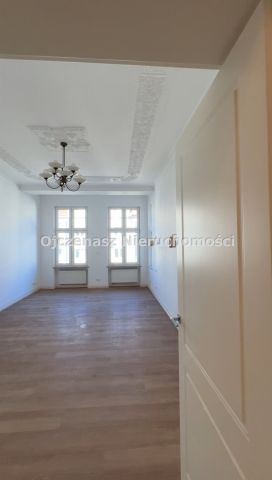 Mieszkanie 3-pokojowe Bydgoszcz Śródmieście, ul. 20 Stycznia 1920. Zdjęcie 11