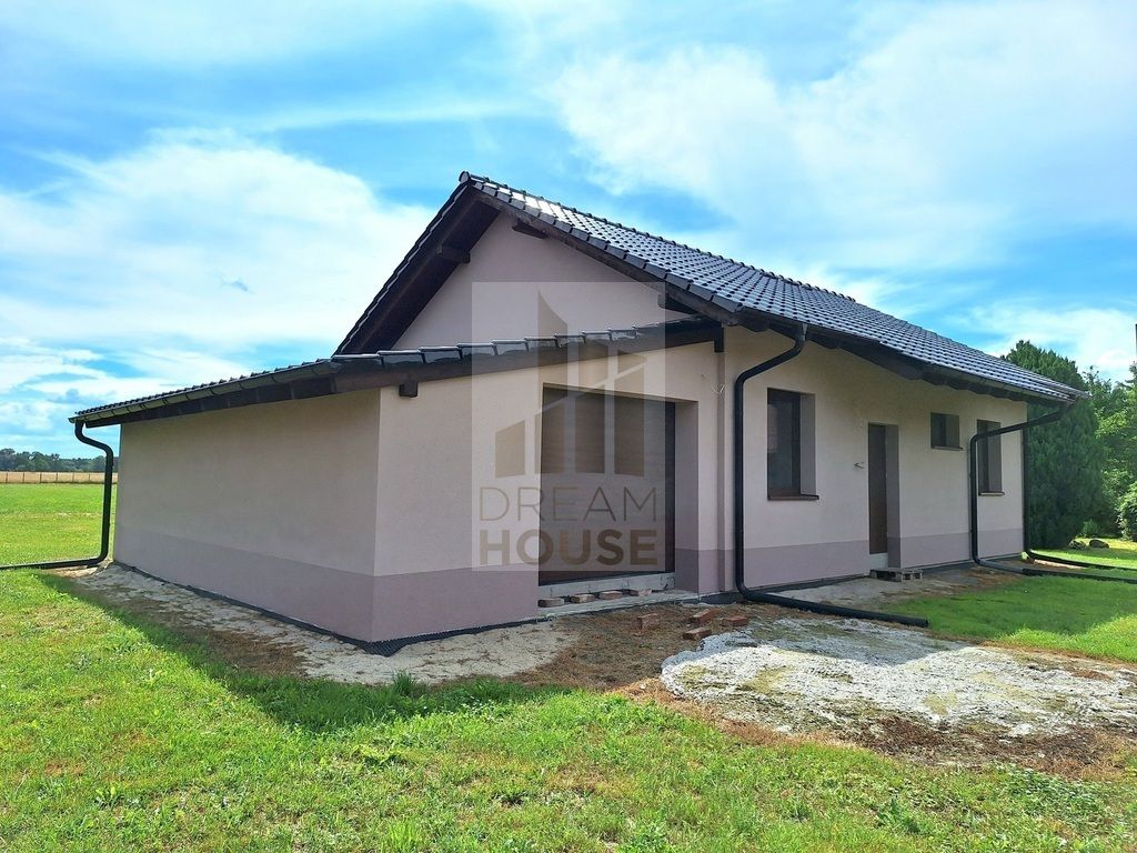 dom wolnostojący, 4 pokoje Kuźnica Dąbrowska. Zdjęcie 2