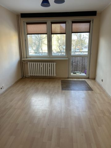 Mieszkanie 3-pokojowe Człuchów, os. Piastowskie. Zdjęcie 1