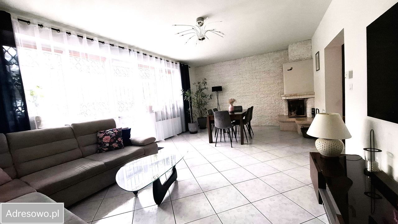 dom szeregowy, 6 pokoi Warszawa Bemowo, ul. Lazurowa. Zdjęcie 1