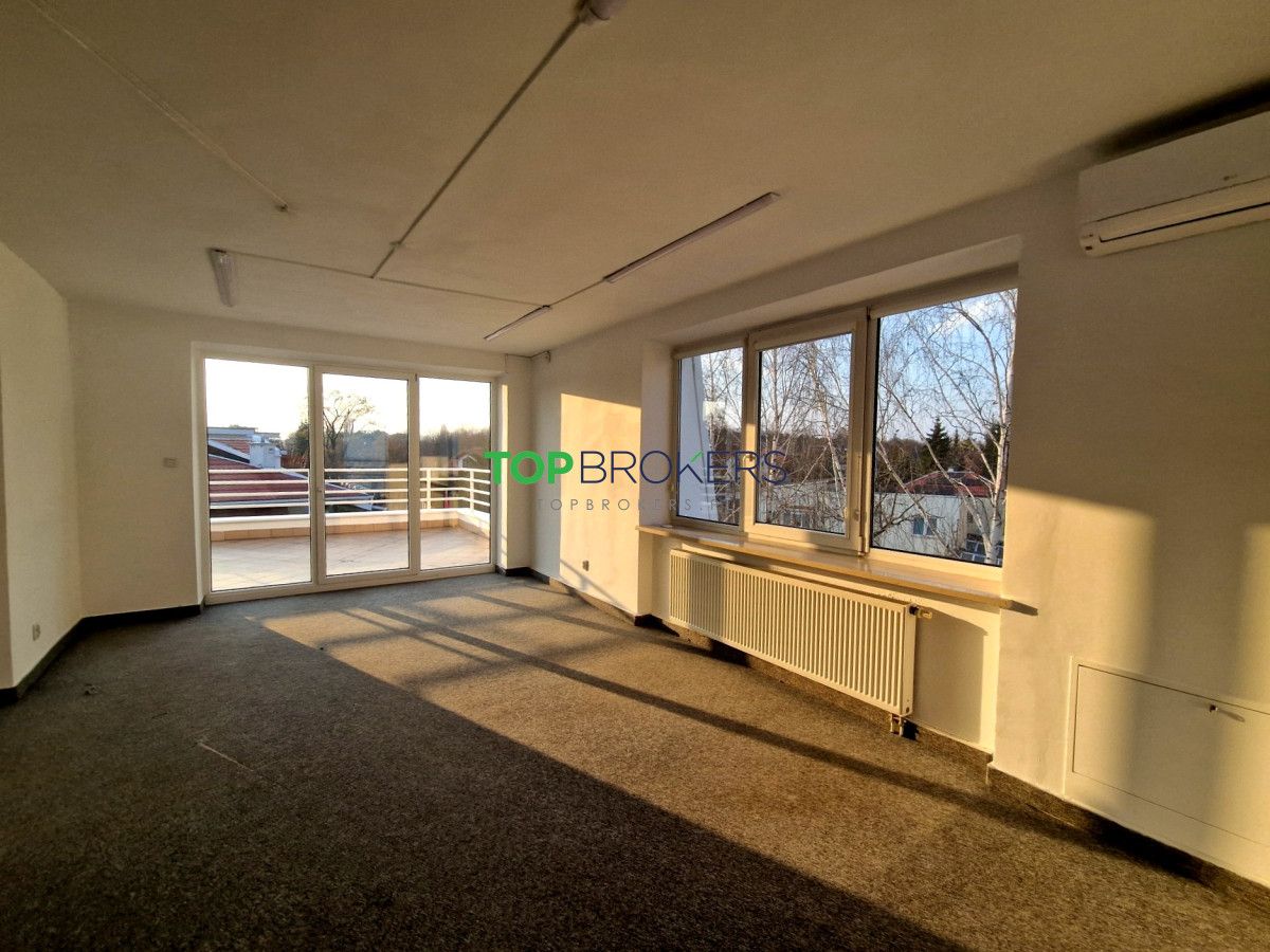 dom wolnostojący, 14 pokoi Warszawa Ochota. Zdjęcie 9