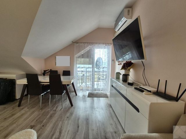 Mieszkanie 3-pokojowe Ostrów. Zdjęcie 3