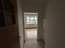 Mieszkanie 1-pokojowe Świdnica. Zdjęcie 1